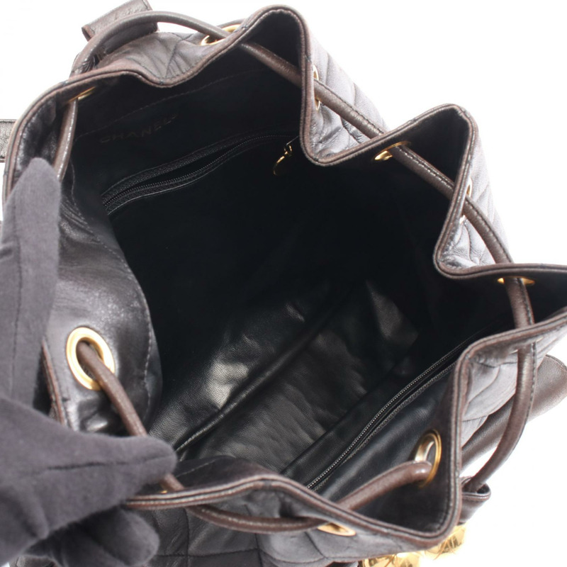 香奈兒 (CHANEL) 絎縫鏈條雙肩包，黑色皮革，金色五金，二手，女士 Coco CC-2