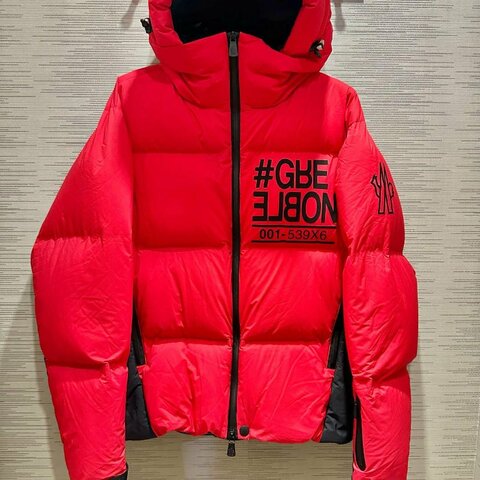 💎Han's house精品服飾💎MONCLER PRAMINT 滑雪系列 高機能 羽絨外套 原價72600