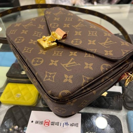 東區正精品㊣LV M44875 METIS 原花金釦信封釦郵差包斜背包兩用包 RZ4723-5