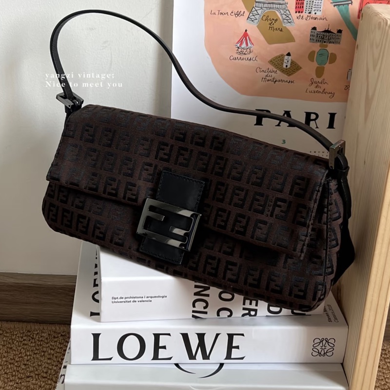 Fendi 芬迪肩背包-稀有黑釦金屬handbag🍩-1