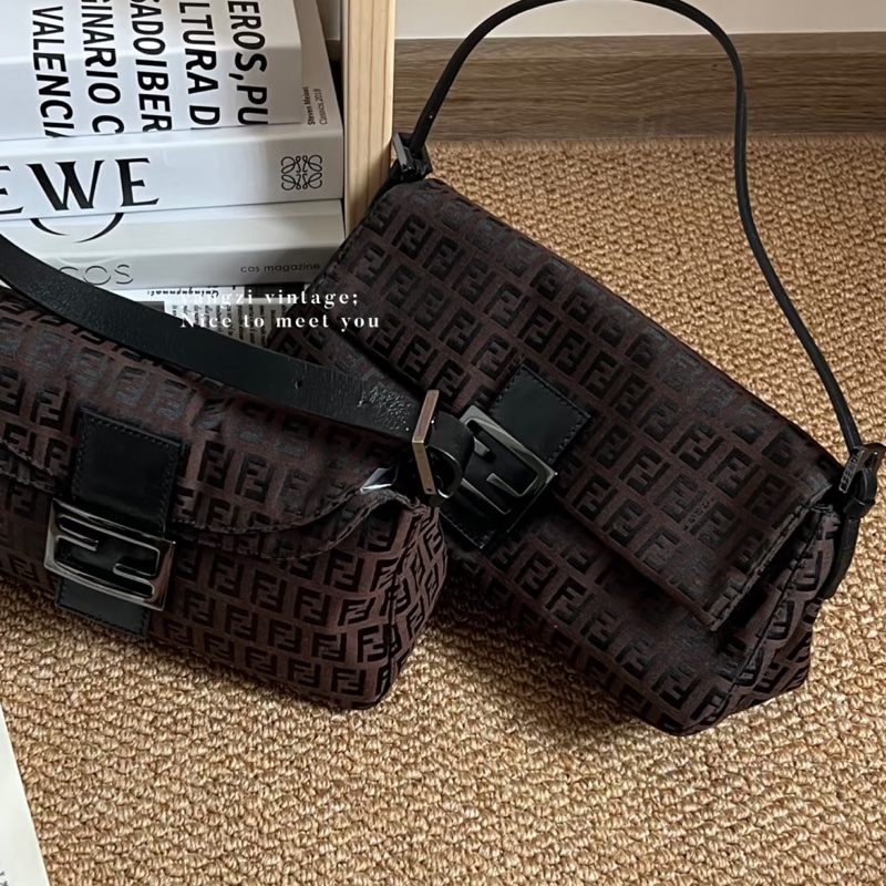 Fendi 芬迪肩背包-稀有黑釦金屬handbag🍩-4