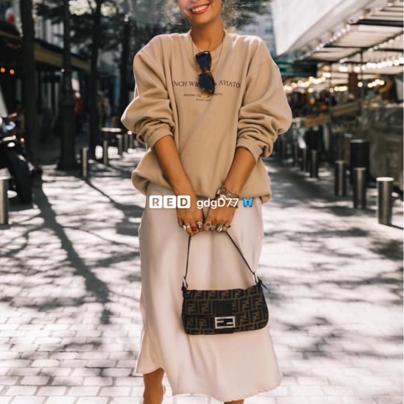 Fendi 芬迪肩背包-稀有黑釦金屬handbag🍩-5