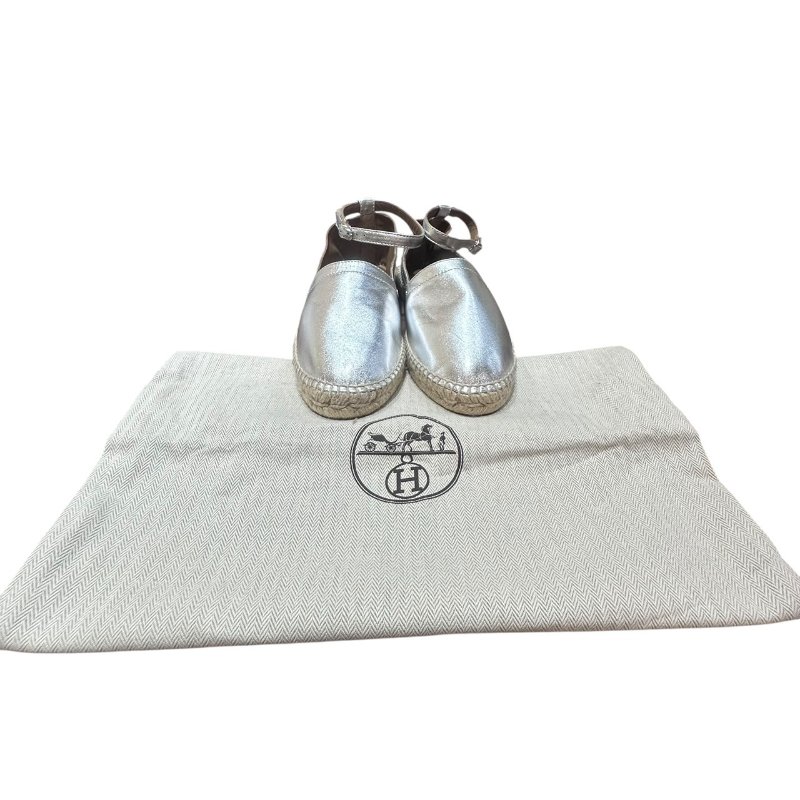 【美收精品】HERMES 銀色皮革拖鞋 4-736-7