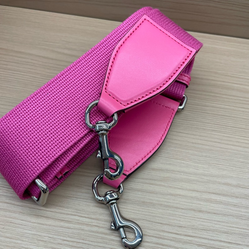 Gucci满Logo粉色GG迷你tote手袋 带宽肩带可以斜挎 多种背法 牛皮材质-11