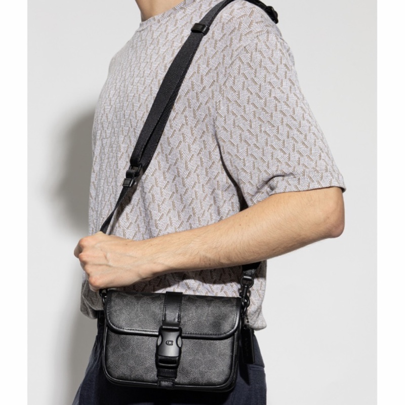 Coach 男士 League 19 經典帆布斜挎包均碼碼13.5cm*5cm*18.5cm-4