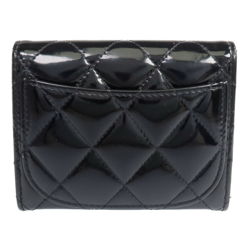 CHANEL 漆皮皮革Wallet銀扣錢包-1