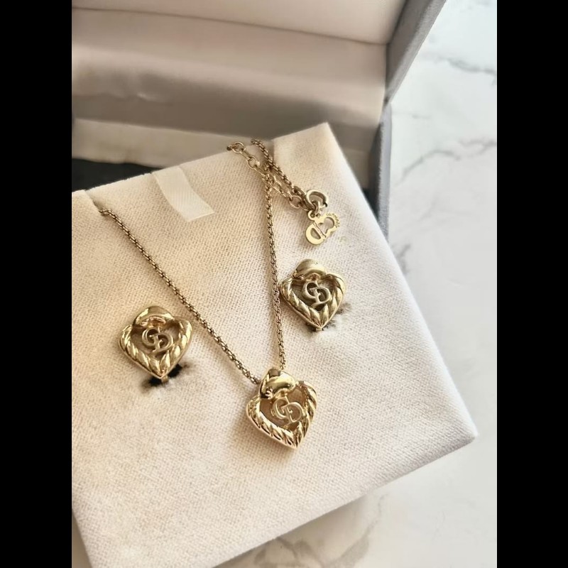 【LA LUNE】稀有中古飾品 Dior螺旋心形Logo禮盒 吊墜 頸鏈 項鏈 耳環耳夾-2