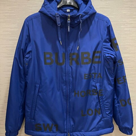 💎Han's house精品服飾💎Burberry 風衣 外套 連帽 寬版 原價40200