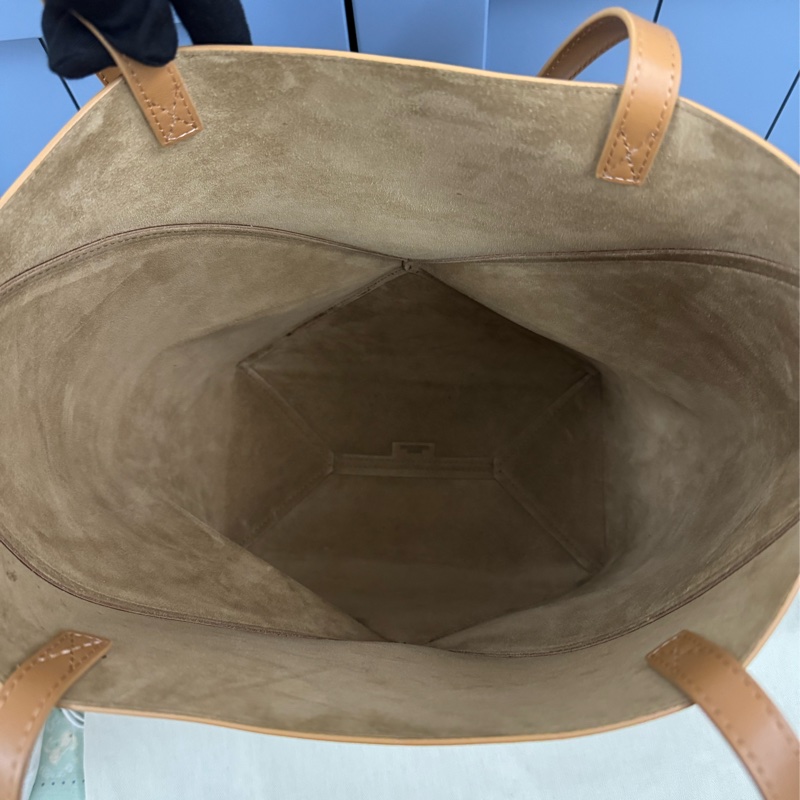 LOEWE中型摺疊包-4
