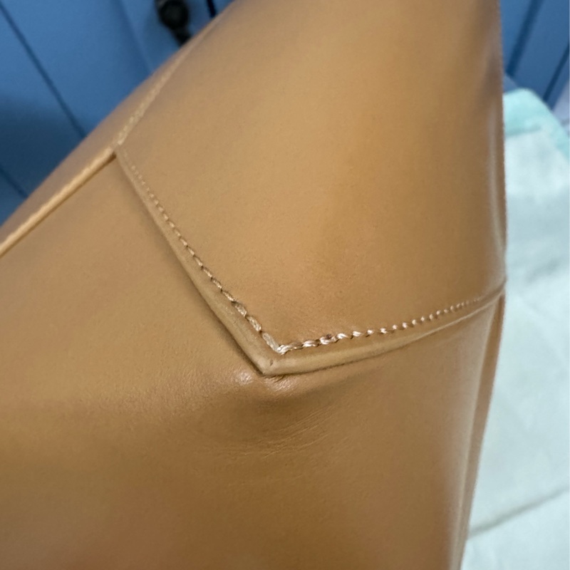 LOEWE中型摺疊包-28
