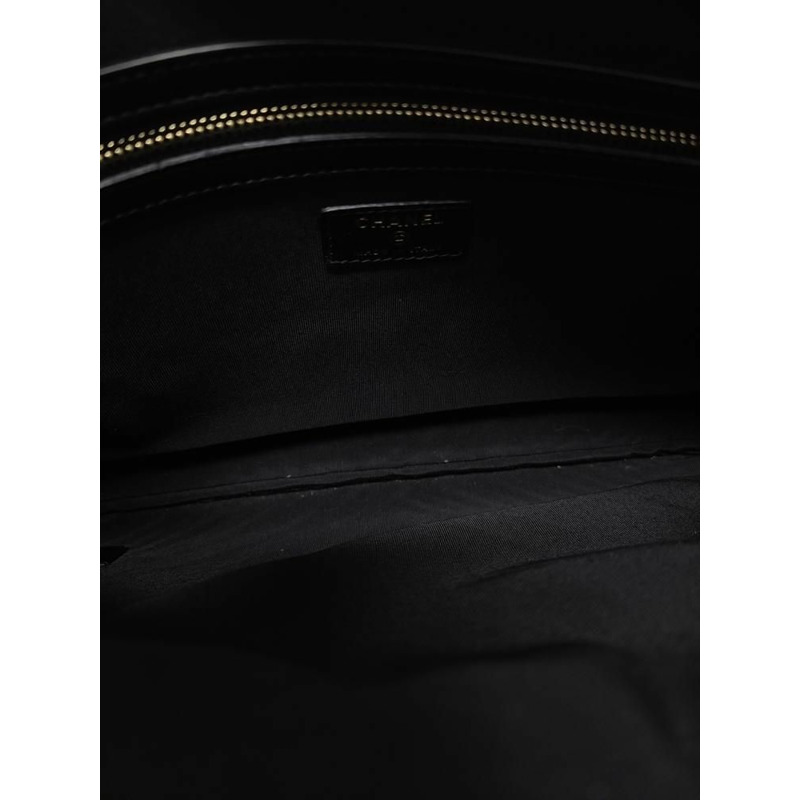 【包稅】CHANEL 魚子醬金色調人字紋男孩手拿包大號系列-4