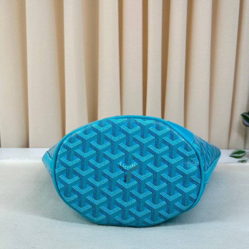 戈雅 BELHARRA沙灘包   陽光下度假的完美伴侶 其標誌性的水桶形狀和大開口設計 可輕鬆放入日常用品 兩個舒適的扁手柄 既可手提也可肩背 可拆卸的皮肩帶可以斜挎或單肩-13