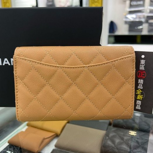 東區正精品㊣CHANEL AP0232 全新焦糖色荔枝牛皮菱格紋金扣小費袋翻蓋三折釦子中夾 RZ4691-5