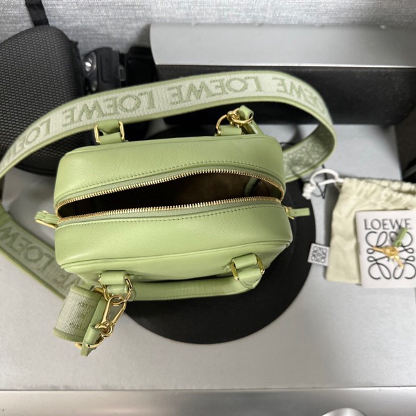 LOEWE Amazona 16 方形手提肩背包-7