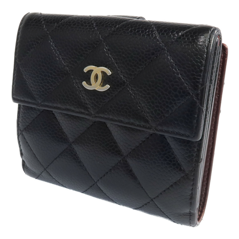 CHANEL 牛皮皮革Fold Wallet金扣錢包-2