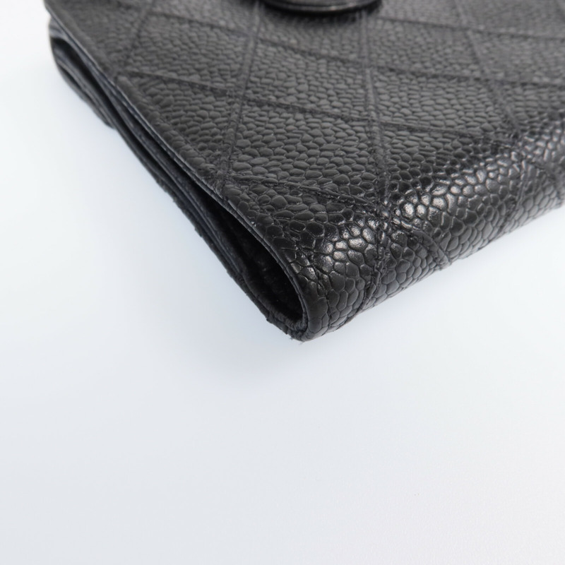 CHANEL 牛皮皮革Fold Wallet金扣錢包-7