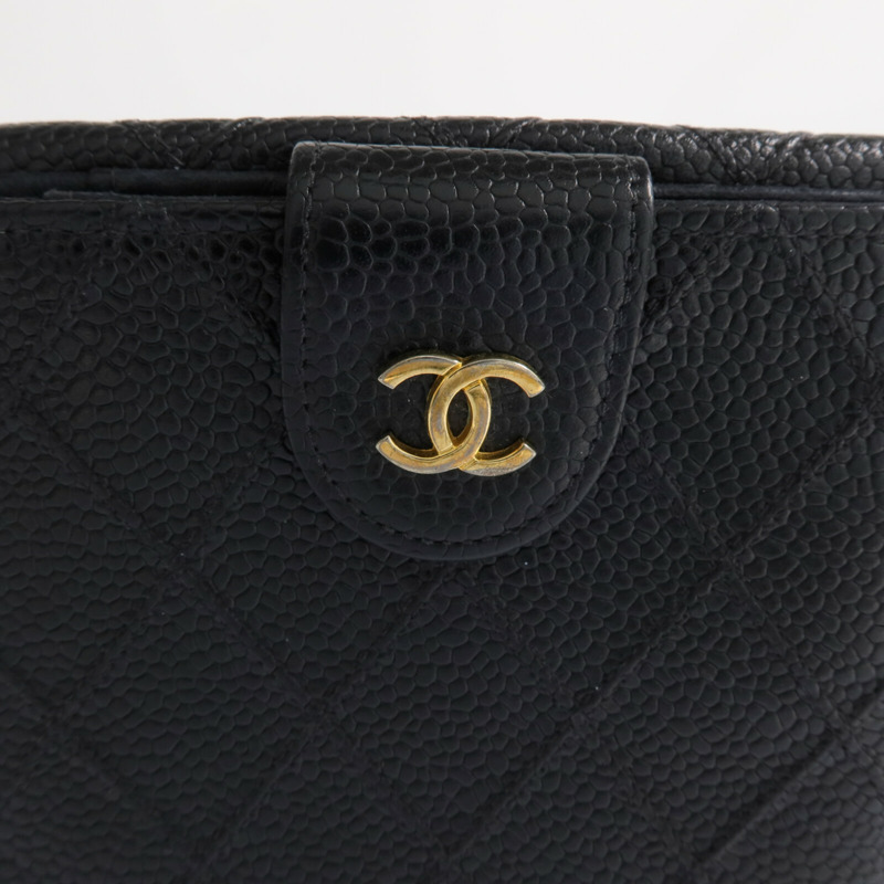 CHANEL 牛皮皮革Fold Wallet金扣錢包-10