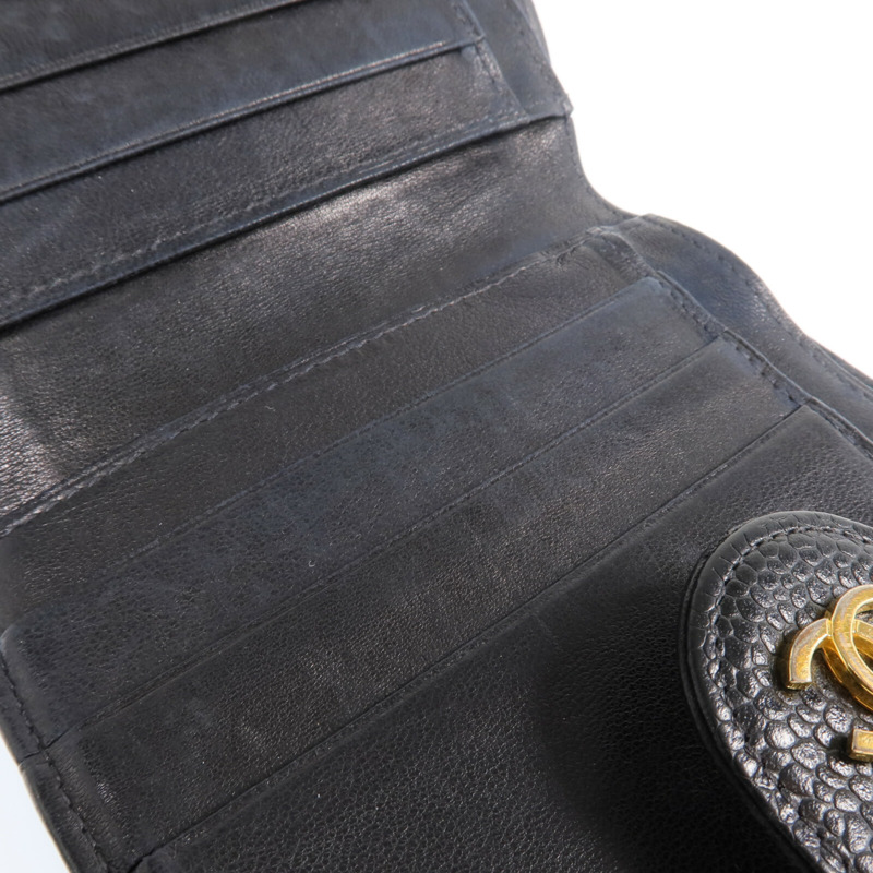 CHANEL 牛皮皮革Fold Wallet金扣錢包-13