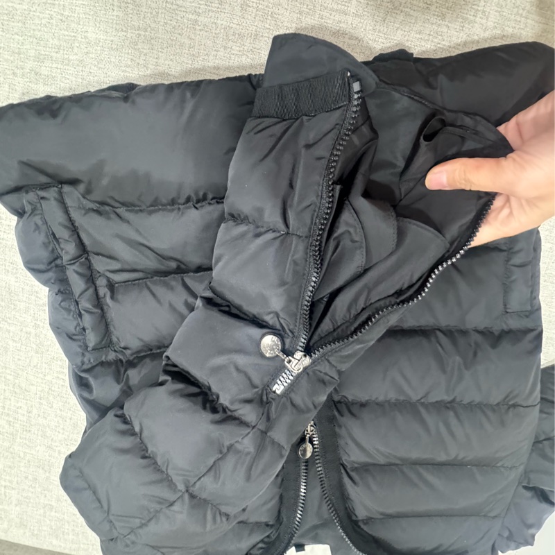 Moncler 羽絨外套-8