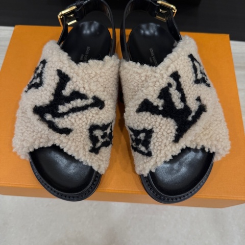 Lv 毛毛經典款 涼鞋