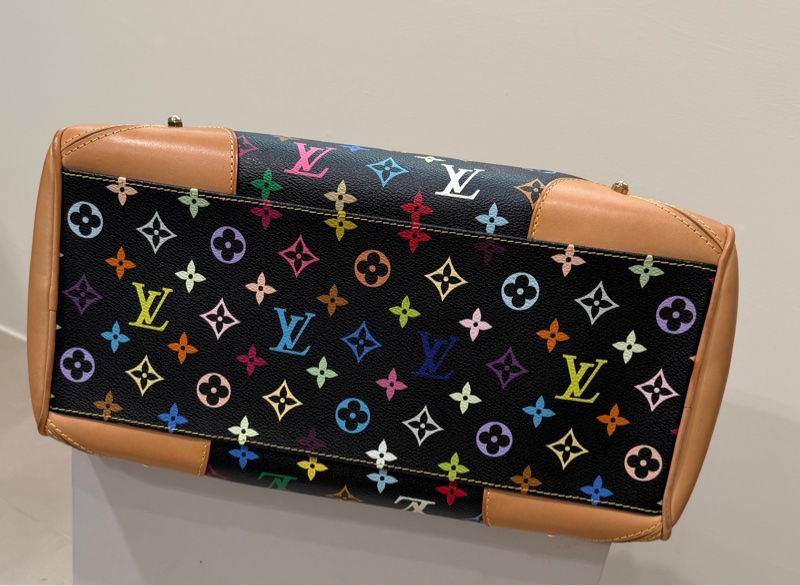 LV黑三彩元寶手提腋下托特包-2