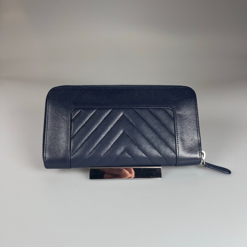CHANEL 山形紋ㄇ拉長夾 羊皮 海軍藍 24開-1