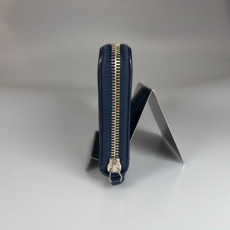 CHANEL 山形紋ㄇ拉長夾 羊皮 海軍藍 24開-2