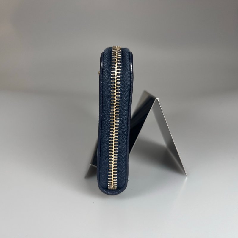 CHANEL 山形紋ㄇ拉長夾 羊皮 海軍藍 24開-3