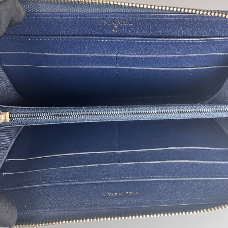 CHANEL 山形紋ㄇ拉長夾 羊皮 海軍藍 24開-6