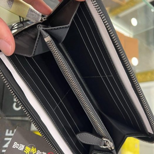 東區正精品㊣BURBERRY 8070254 全新黑灰色格紋黑字ㄇ字拉鍊長夾皮夾 RZ5495-2