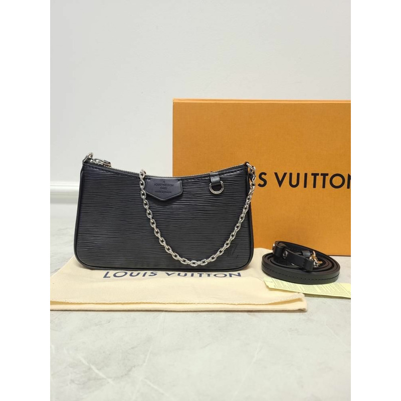 【包稅】LOUIS VUITTON 黑色 Epi Easy 肩帶收納袋-6