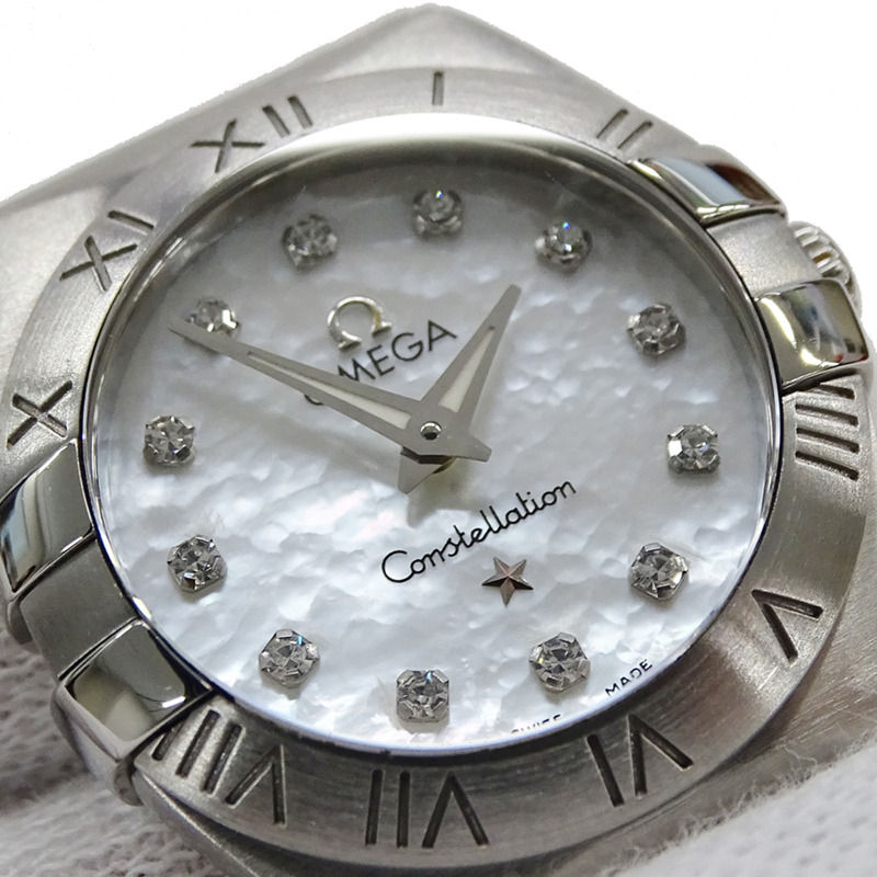 歐米茄星座系列 123.10.24.60.55.001 女士腕錶，鑲嵌 12 顆鑽石，貝殼錶殼，石英機芯，不鏽鋼錶殼，銀色拋光-12