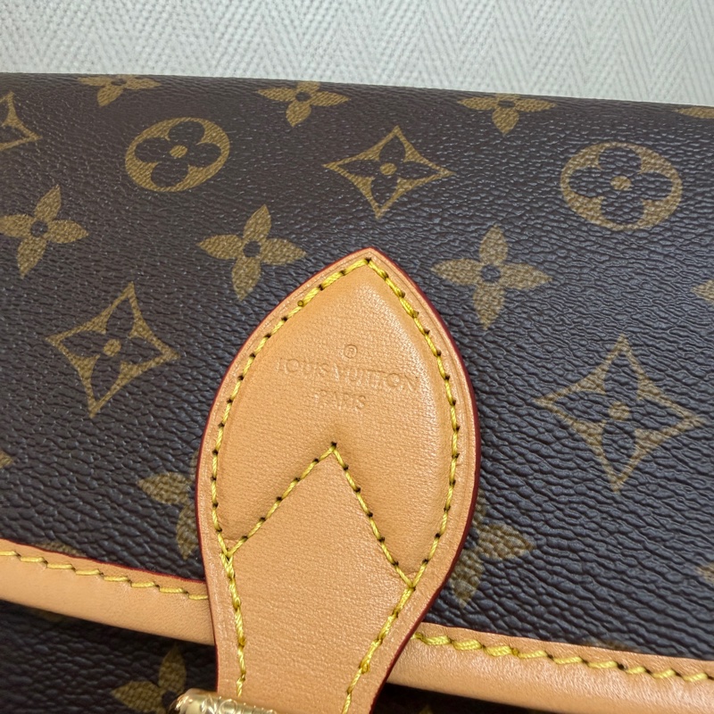 LV 原花Diane金釦手提肩斜背包M46049-2