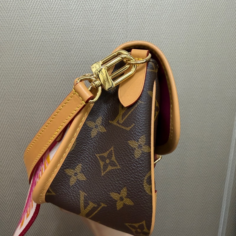 LV 原花Diane金釦手提肩斜背包M46049-6