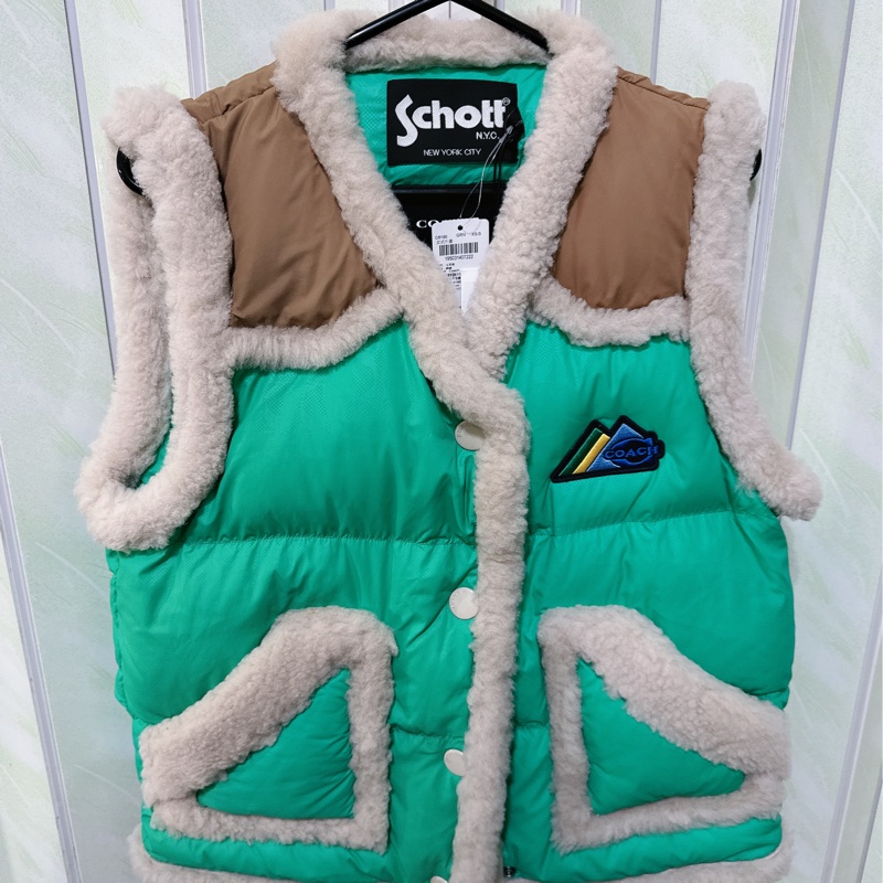 全新Coach 與 Schott N.Y.C. 的聯名款尼龍羽絨背心(原價41800元）-9