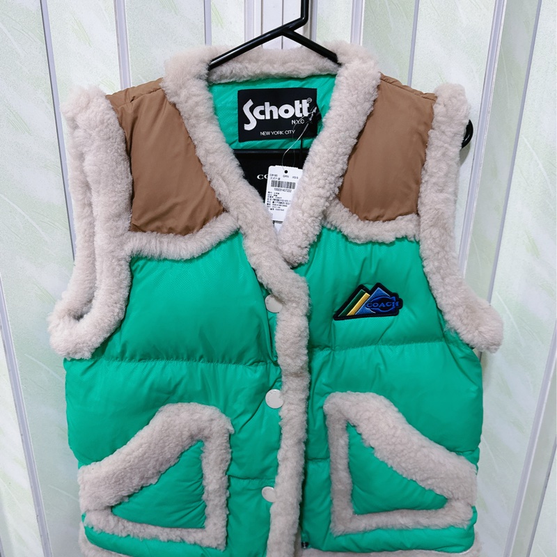 全新Coach 與 Schott N.Y.C. 的聯名款尼龍羽絨背心(原價41800元）-13