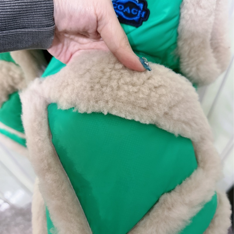 全新Coach 與 Schott N.Y.C. 的聯名款尼龍羽絨背心(原價41800元）-22
