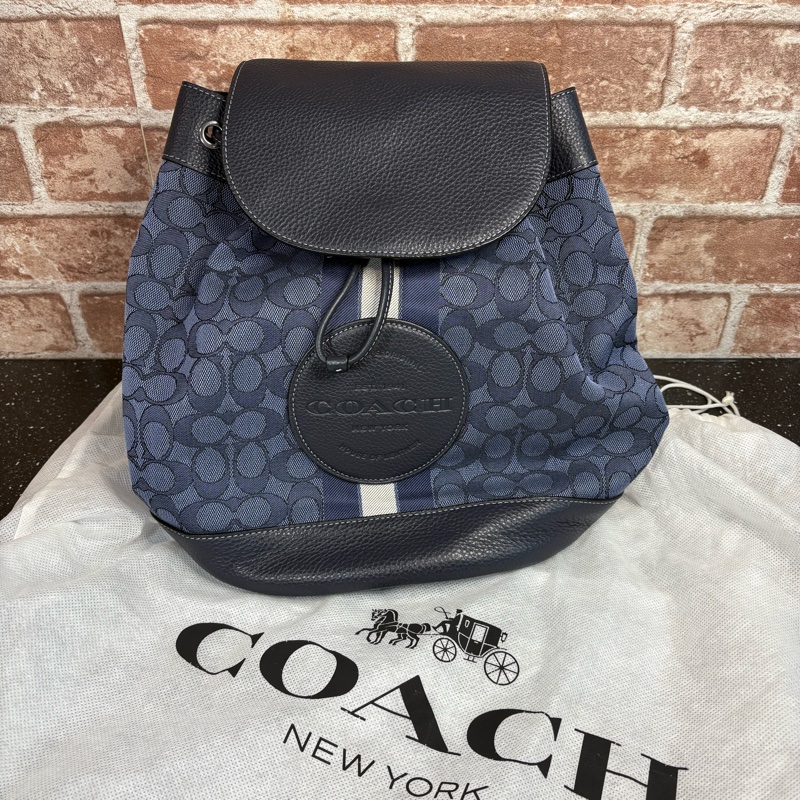 近全新正品 Coach 水桶後背包 （藍色）-0