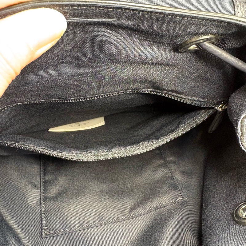 近全新正品 Coach 水桶後背包 （藍色）-14