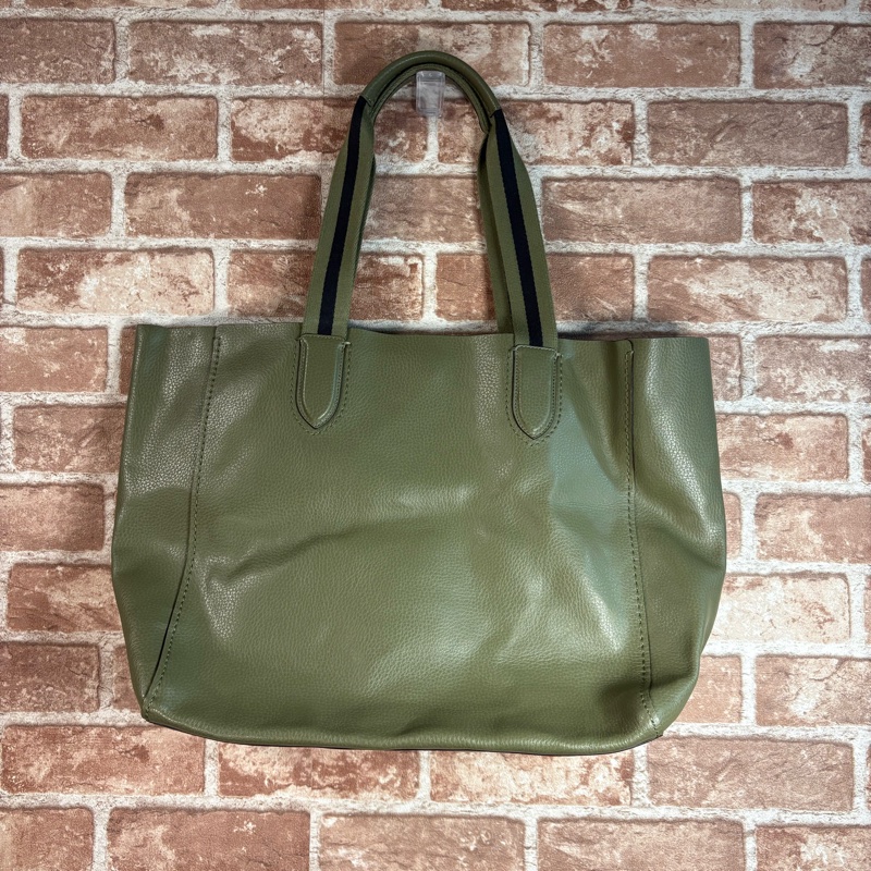 8成新正品 Coach 墨綠托特包-1