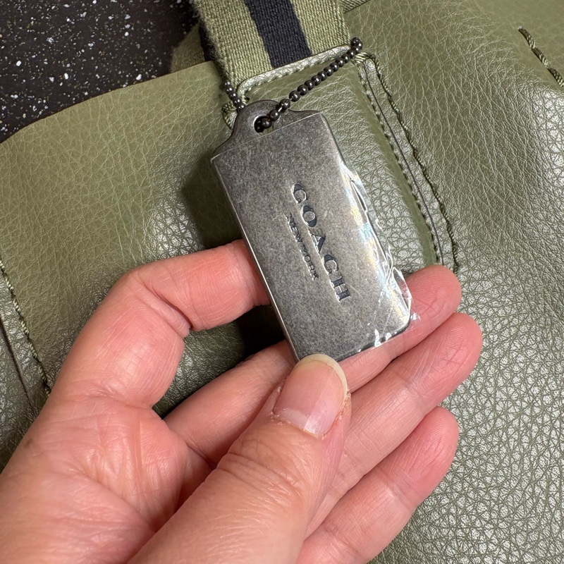8成新正品 Coach 墨綠托特包-2