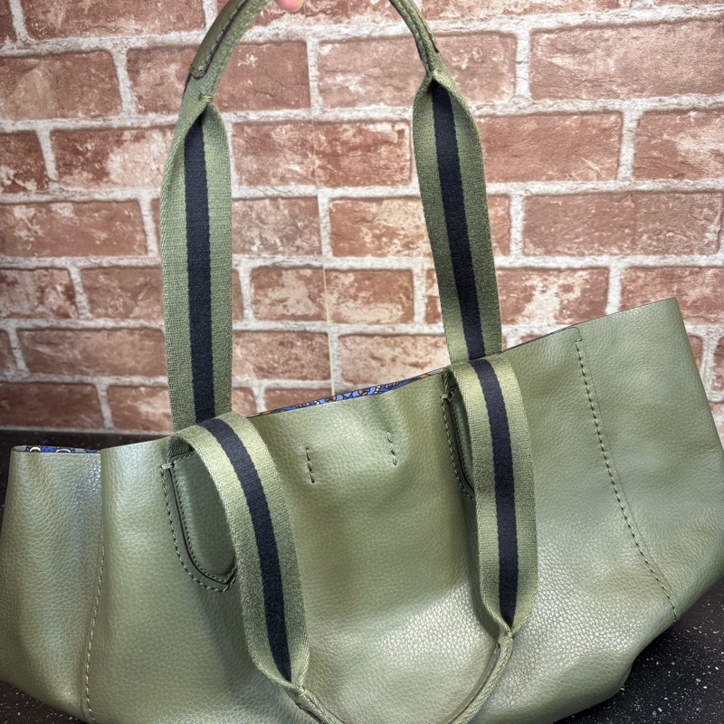 8成新正品 Coach 墨綠托特包-6