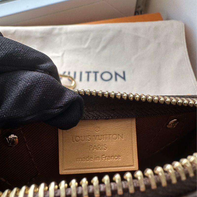 ⭐️賣場有滿額折扣⭐️全新 LV Nano Speedy M81085-4