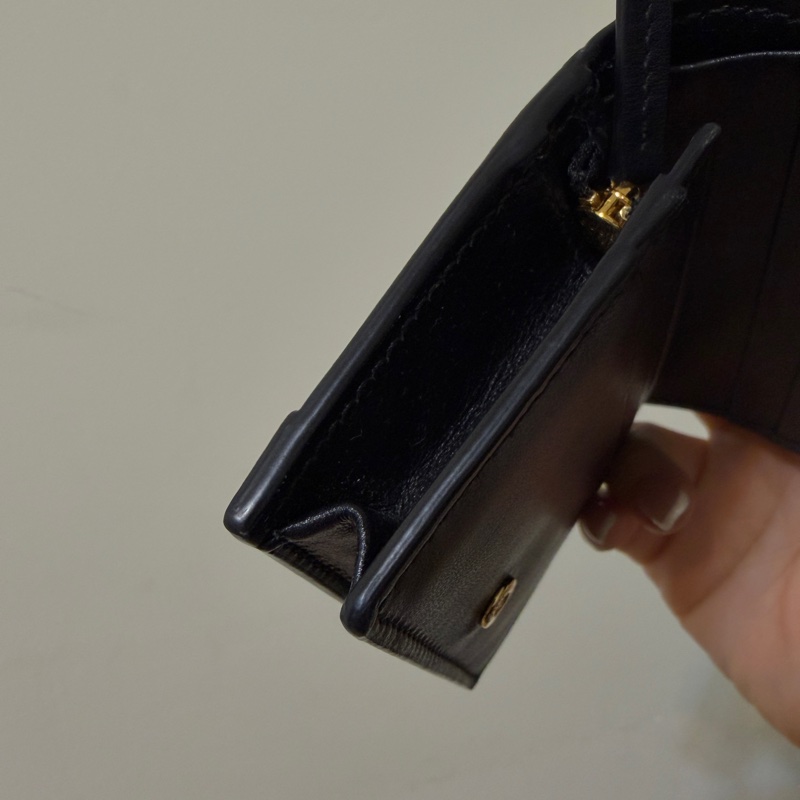 Gucci GG Matelassé card case wallet-11