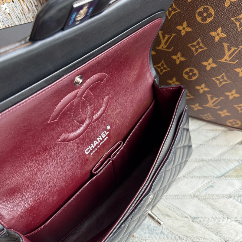 CHANEL菱格紋小羊皮銀鏈COCO包*CF25-5