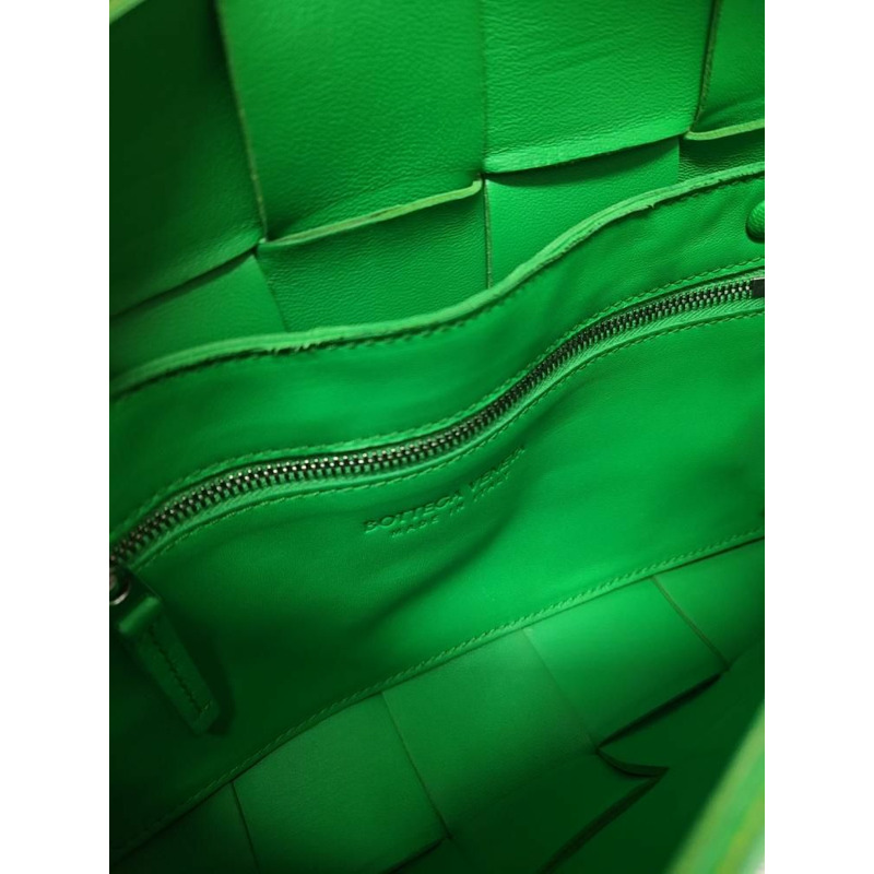 【包稅】BOTTEGA VENETA 綠色 Intrecciato 編織盒式斜背包-4