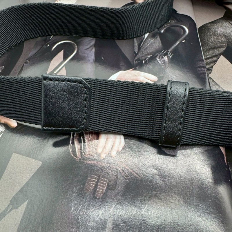 BURBERRY 巴寶莉迷你拉鍊腰包｜胸口包-15