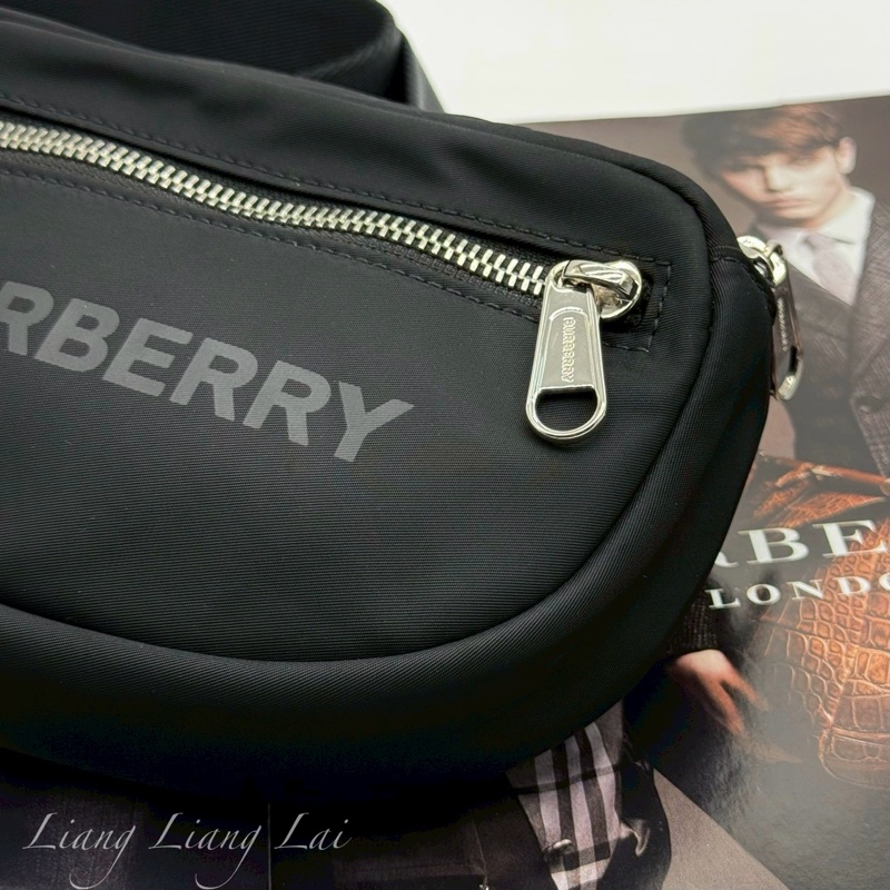 BURBERRY 巴寶莉迷你拉鍊腰包｜胸口包-17