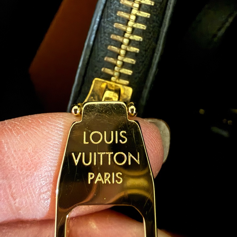 🚚趕過年前出貨🍙 LV M45256 NéoNoé MM🍙 二手有使用感 誇張議價不回應-18