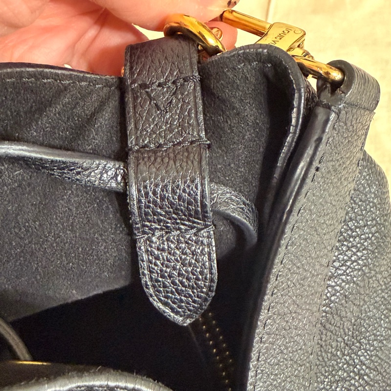 🚚趕過年前出貨🍙 LV M45256 NéoNoé MM🍙 二手有使用感 誇張議價不回應-30